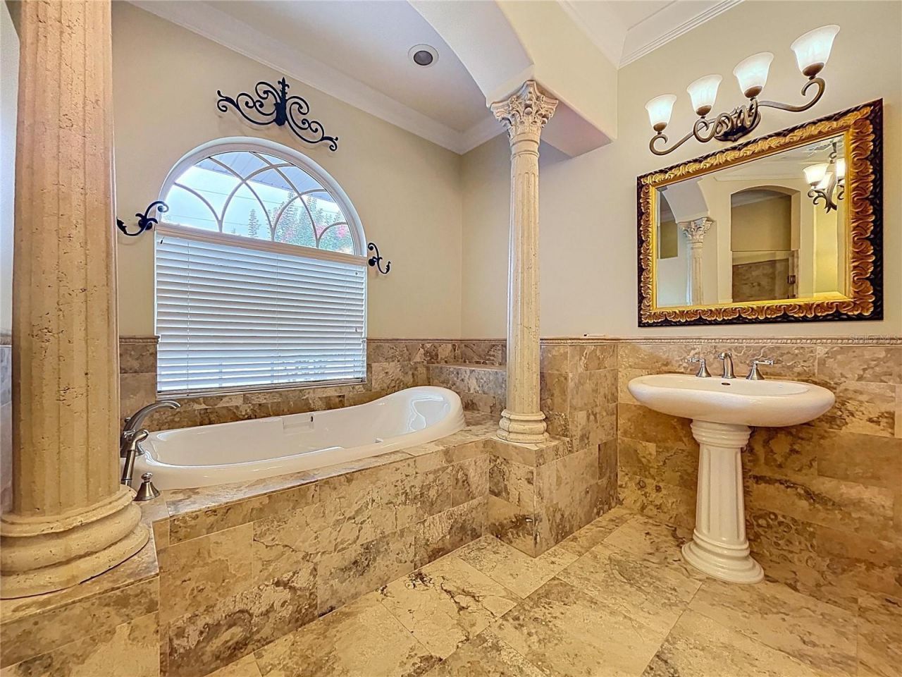 27511 Hialeah Way, Wesley Chapel, FL 33544 Photo