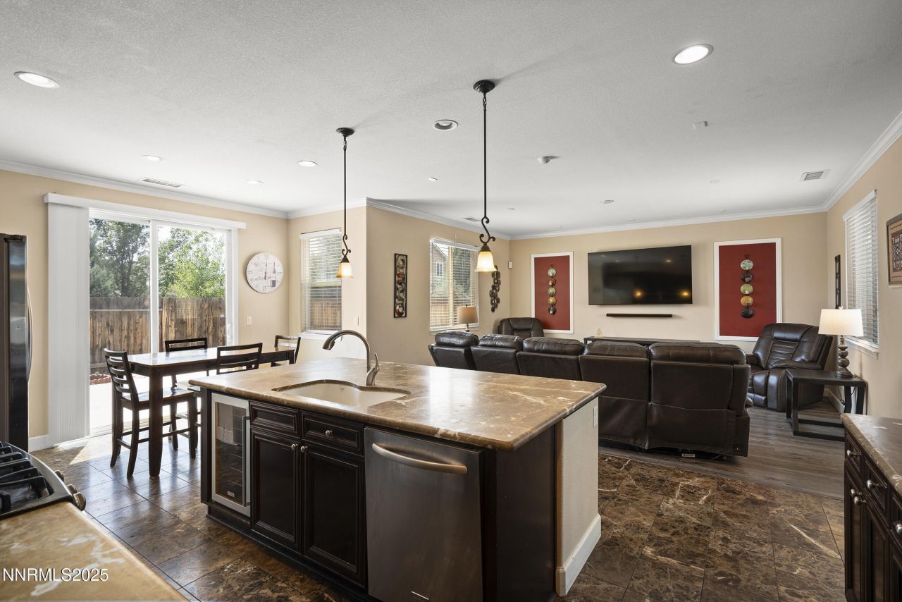 2000 Long Hollow Drive, Reno, NV 89521 Photo