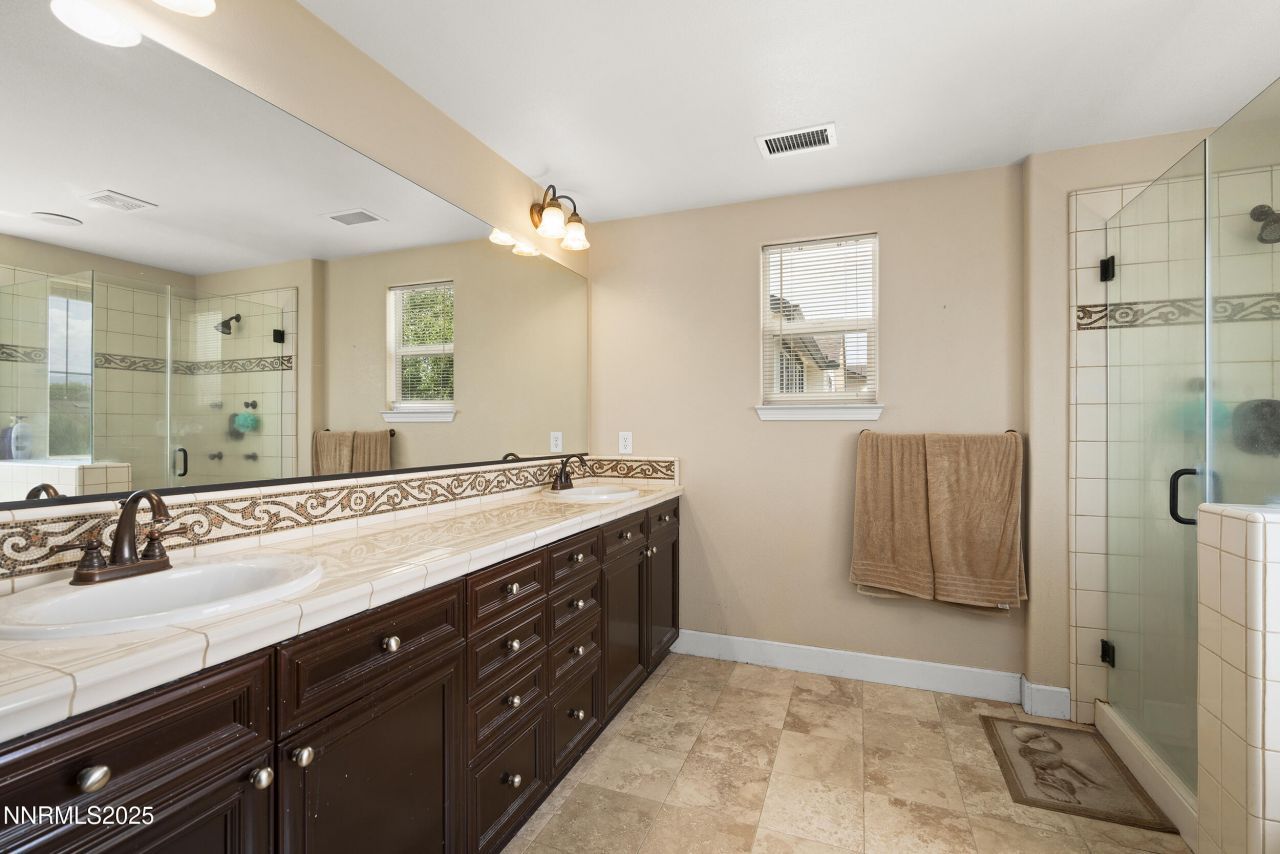 2000 Long Hollow Drive, Reno, NV 89521 Photo