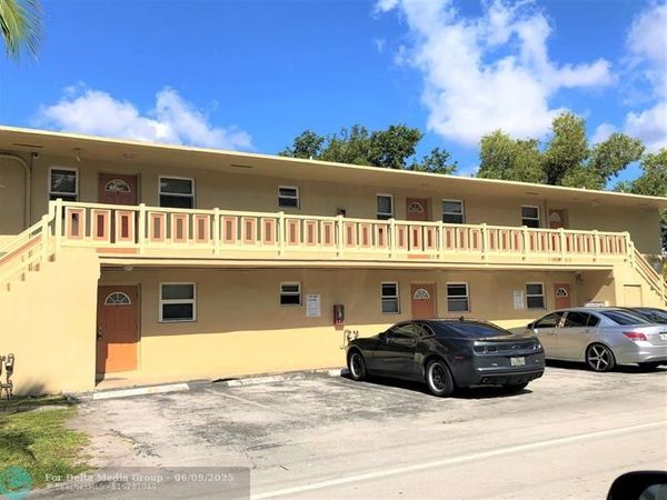 1500 SW 5th Place, Unit E, Fort Lauderdale, FL 33312