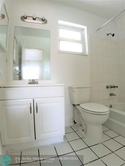 1500 SW 5th Place, Unit E, Fort Lauderdale, FL 33312 Photo