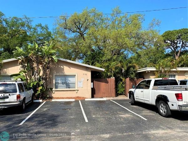 715 SW 14th Avenue, Unit 2, Fort Lauderdale, FL 33312