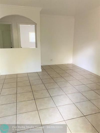 715 SW 14th Avenue, Unit 2, Fort Lauderdale, FL 33312 Photo