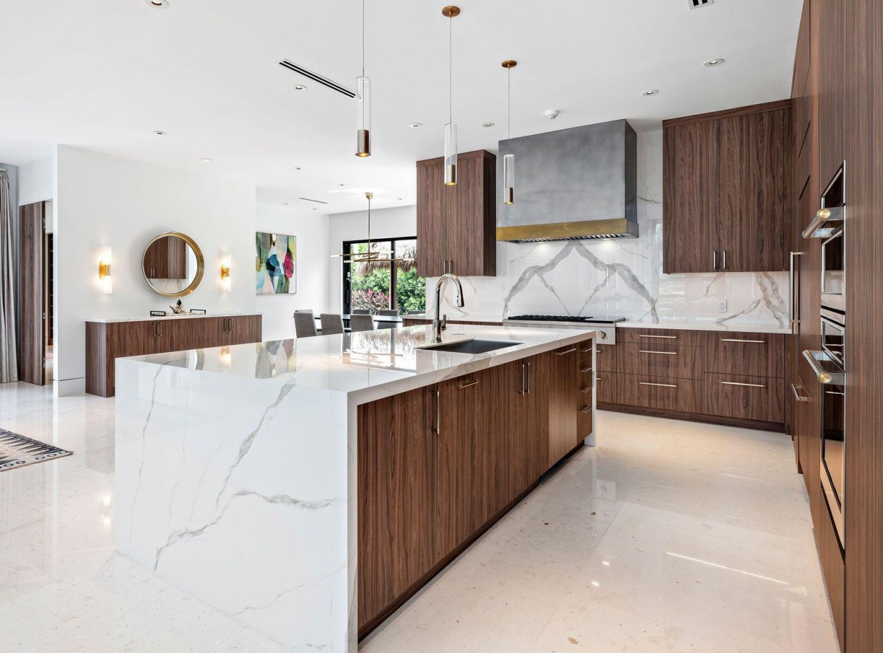 135 Churchill Road, West Palm Beach, FL 33405 Photo