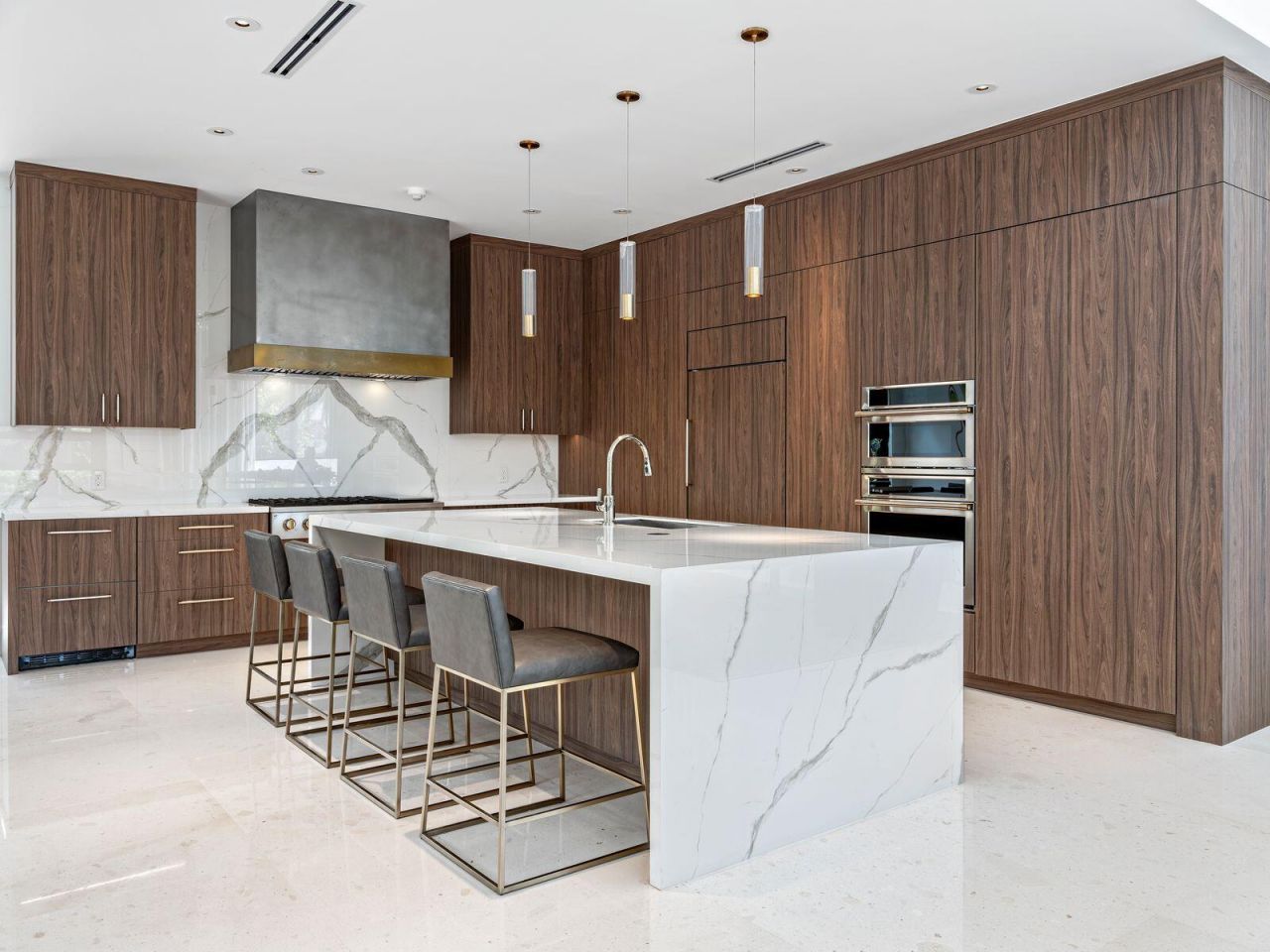 135 Churchill Road, West Palm Beach, FL 33405 Photo