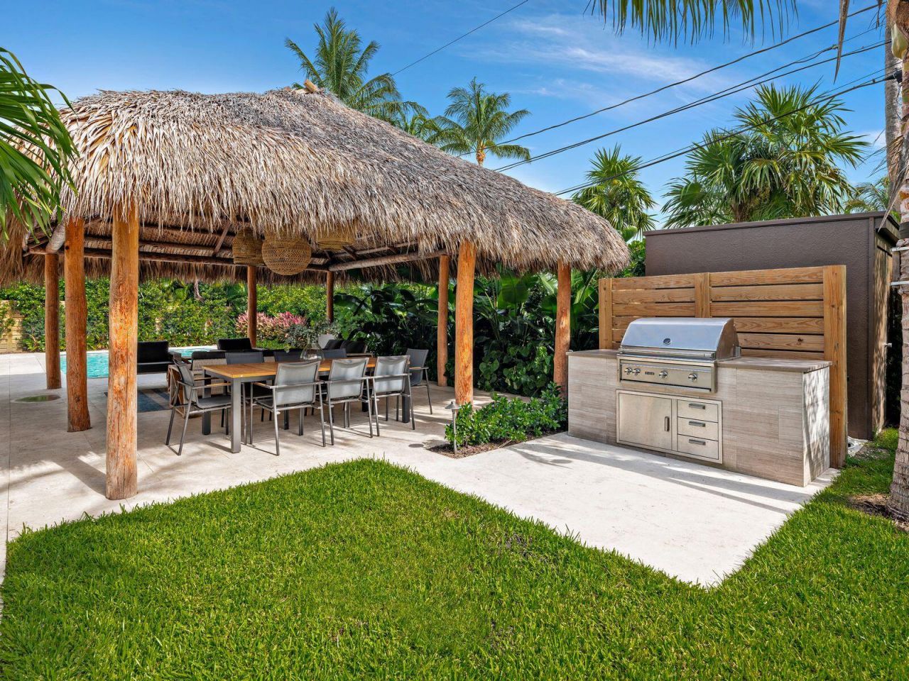 135 Churchill Road, West Palm Beach, FL 33405 Photo