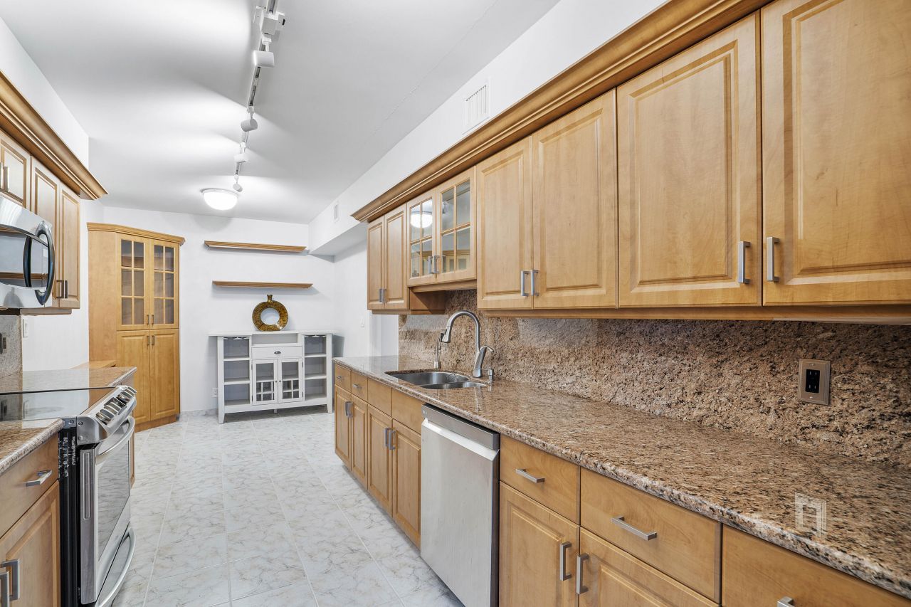 1401 S Ocean Boulevard, Unit 305, Boca Raton, FL 33432 Photo