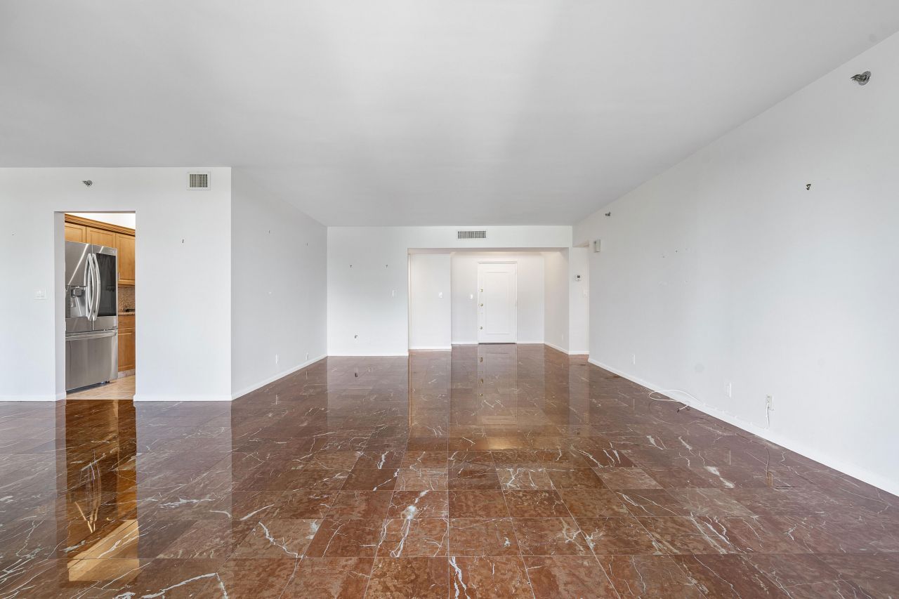 1401 S Ocean Boulevard, Unit 305, Boca Raton, FL 33432 Photo