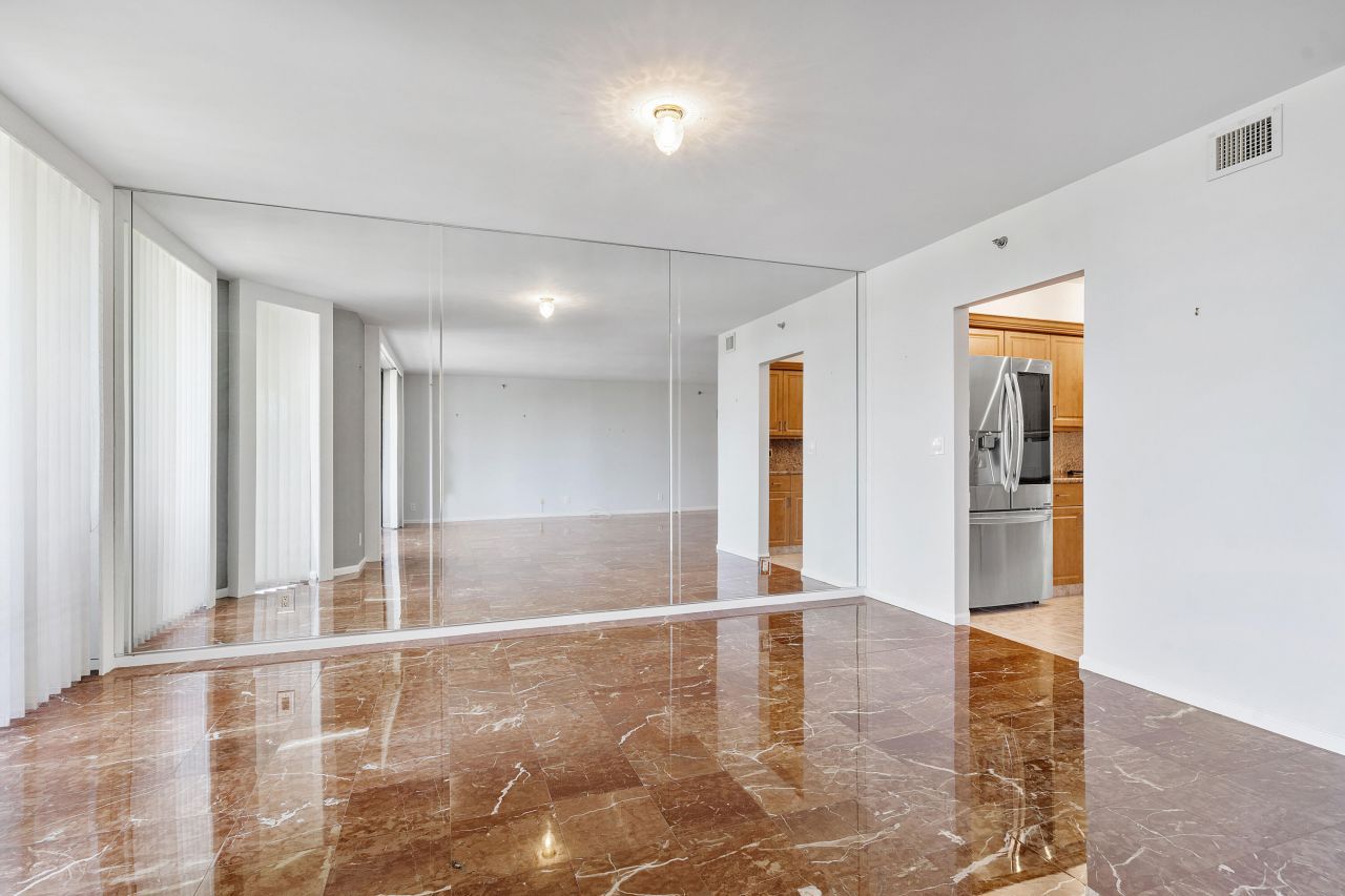 1401 S Ocean Boulevard, Unit 305, Boca Raton, FL 33432 Photo