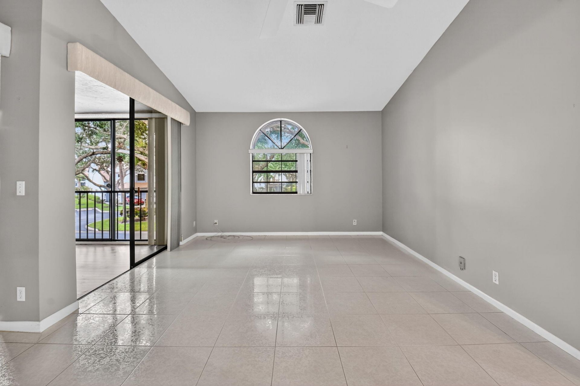 5414 Venetia Court, Unit G, Boynton Beach, FL 33437 Photo