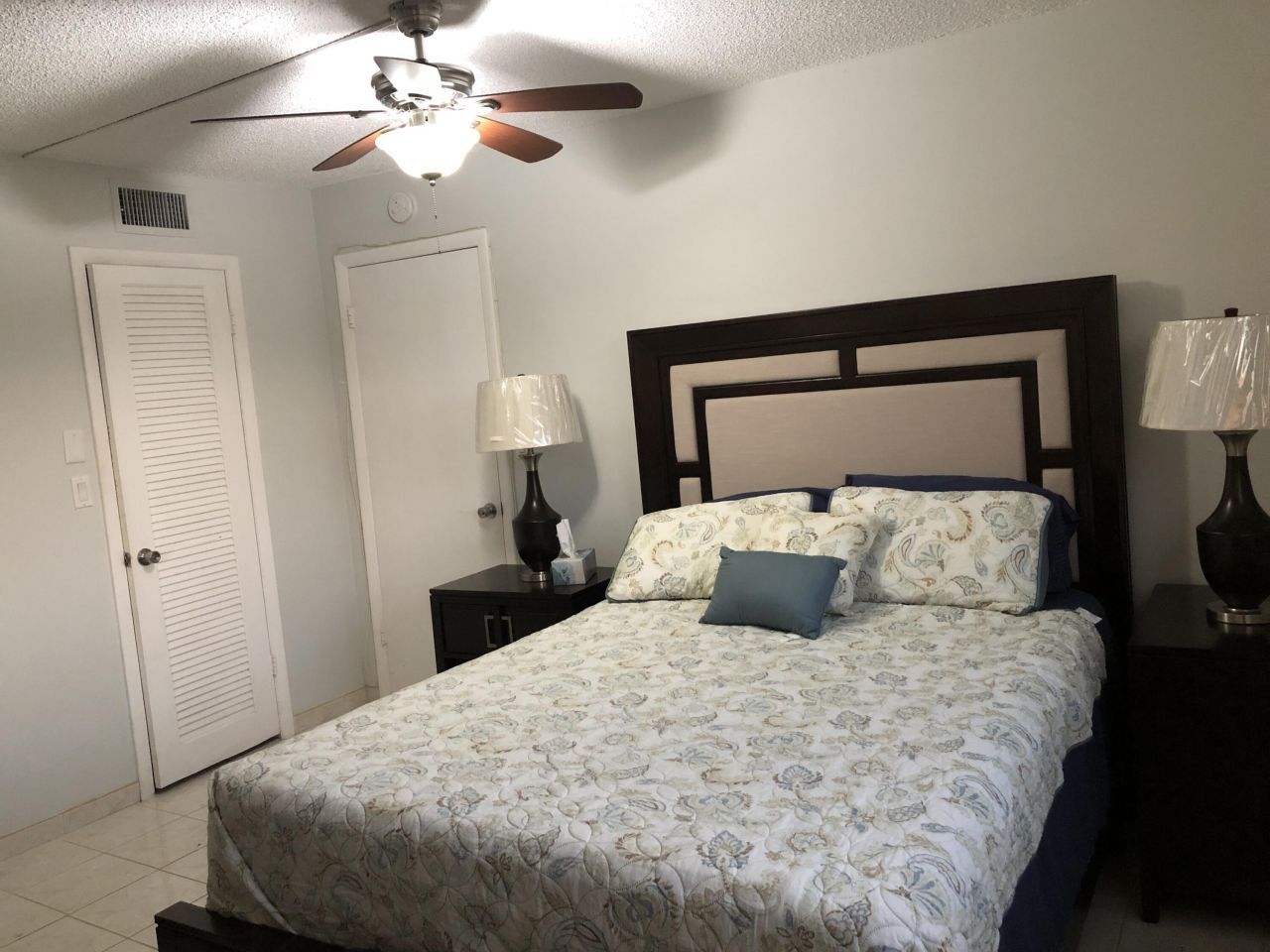 8051 Sunrise Lakes Drive N, Unit 202, Sunrise, FL 33322 Photo