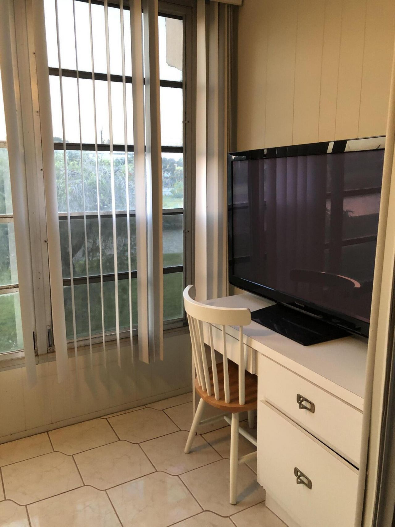 8051 Sunrise Lakes Drive N, Unit 202, Sunrise, FL 33322 Photo