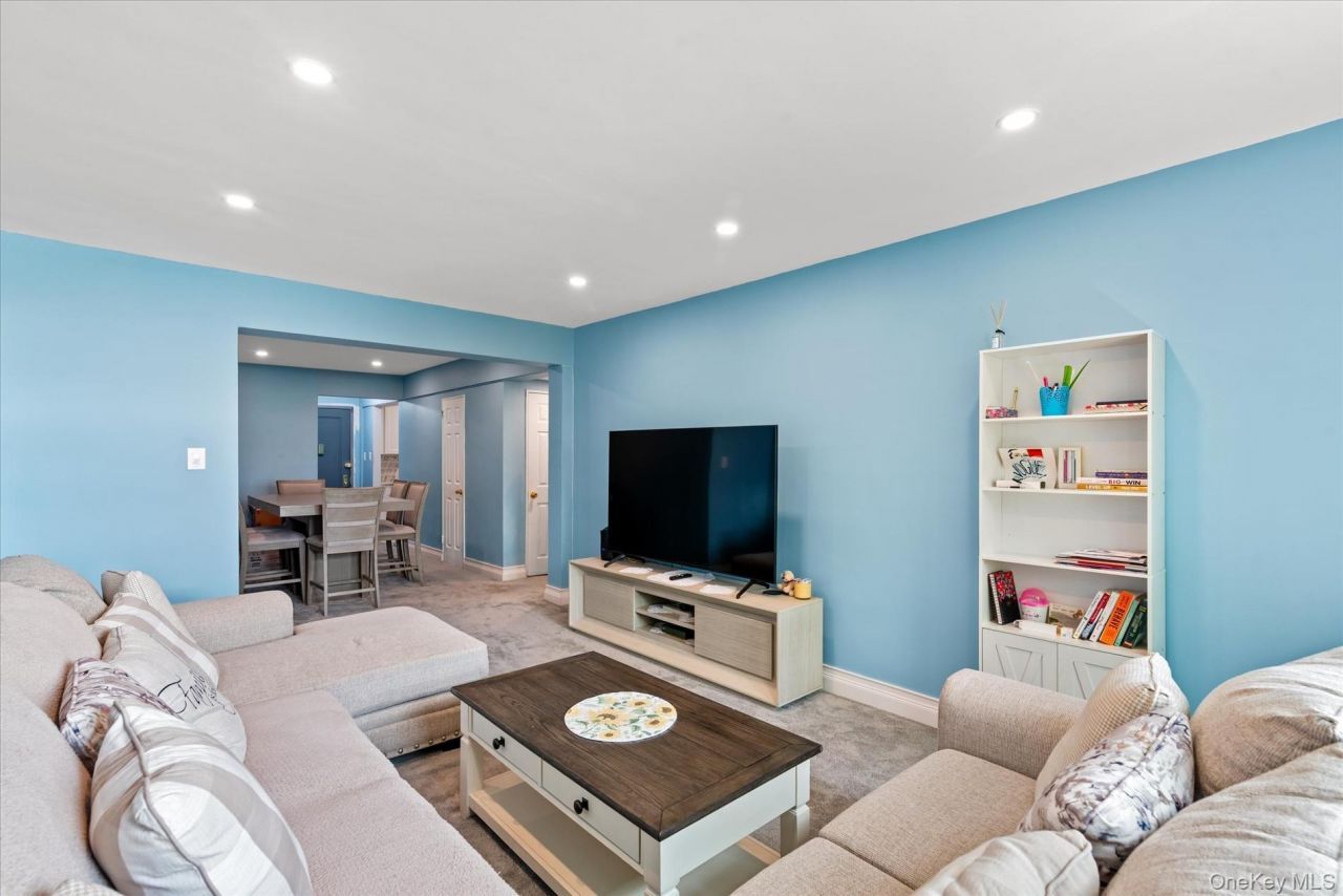 83-30 98th Street, Unit 5A, Woodhaven, NY 11421 Main Photo