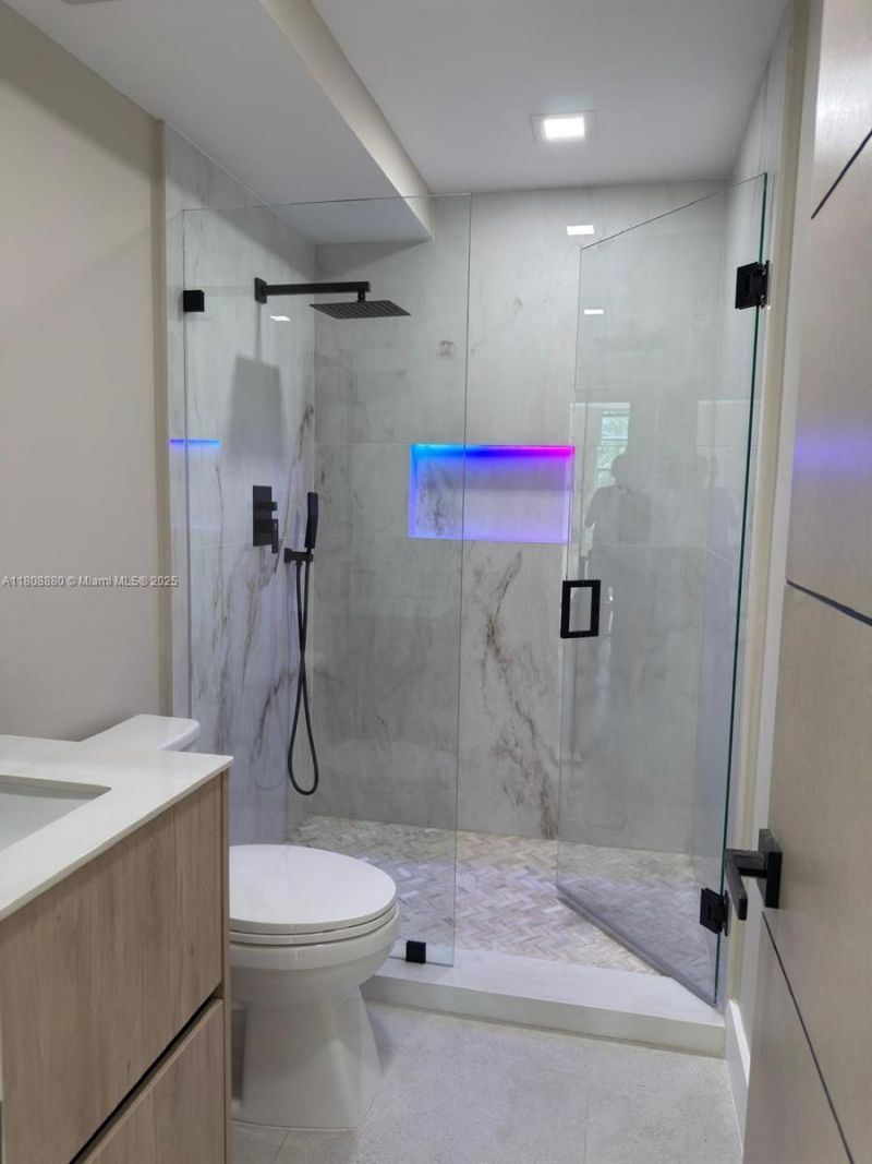 6801 Indian Creek Dr, Unit 207, Miami Beach, FL 33141 Photo