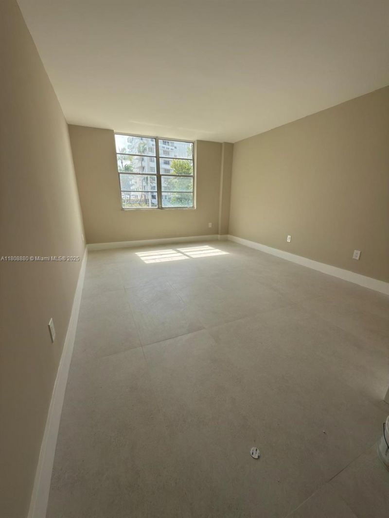 6801 Indian Creek Dr, Unit 207, Miami Beach, FL 33141 Photo