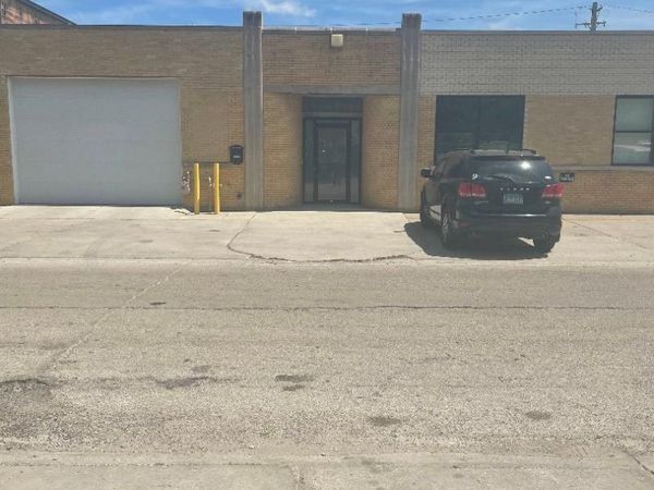 3333 N Knox Avenue, Chicago, IL 60641