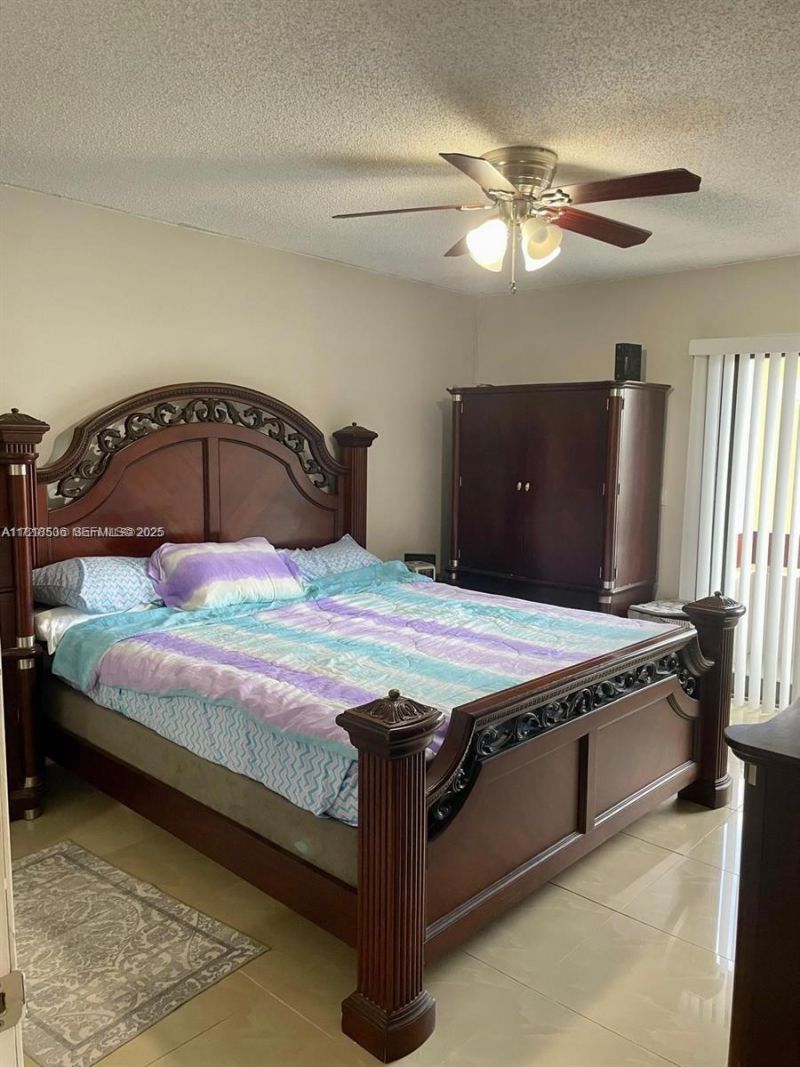 8409 N Missionwood Cir, Unit D-30, Miramar, FL 33025 Photo
