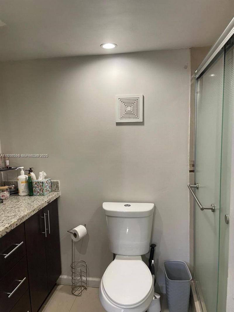 8409 N Missionwood Cir, Unit D-30, Miramar, FL 33025 Photo