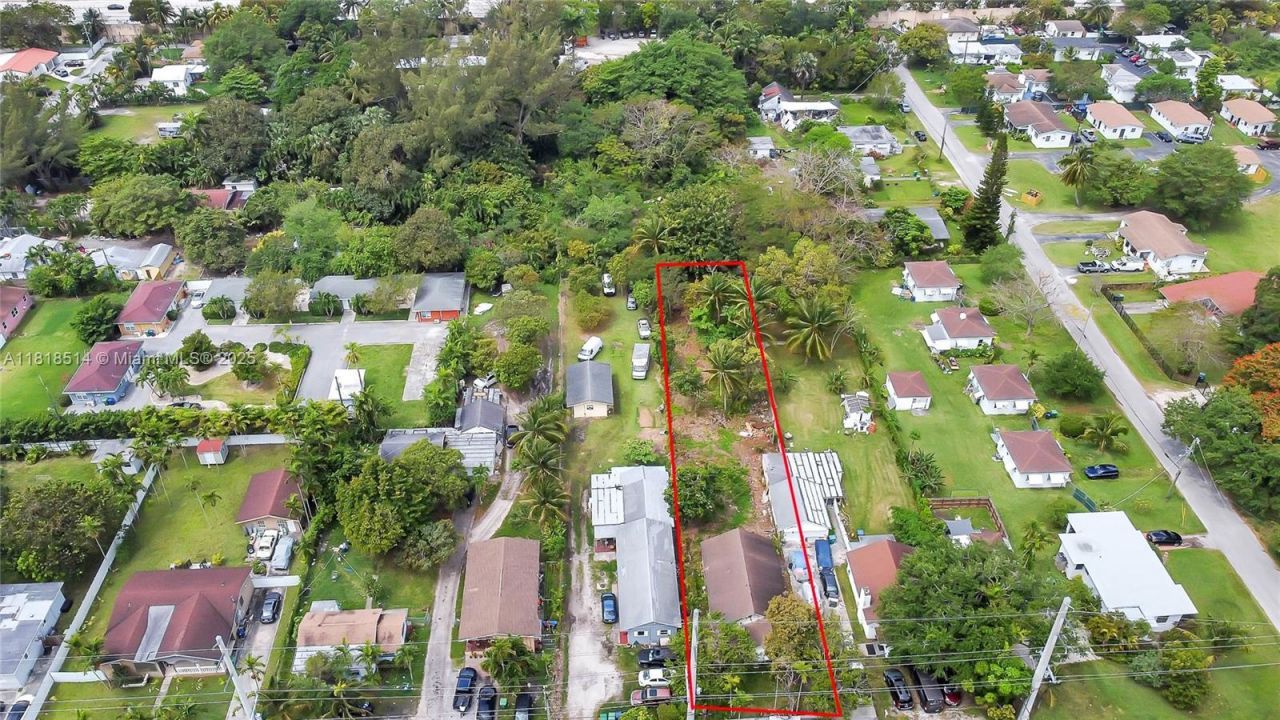 8980 NW 5th Ave, El Portal, FL 33150 Photo