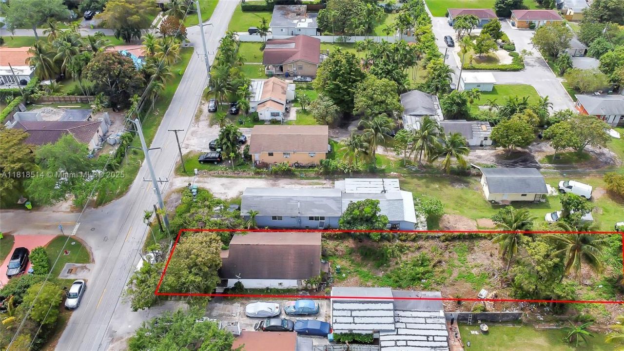 8980 NW 5th Ave, El Portal, FL 33150 Photo