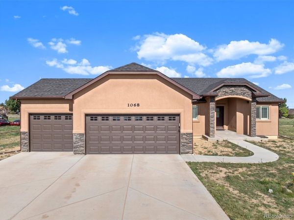 1068 S Los Charros Drive, Pueblo, CO 81007