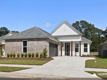 6905 Garden Hill Dr, Baton Rouge, LA 70817