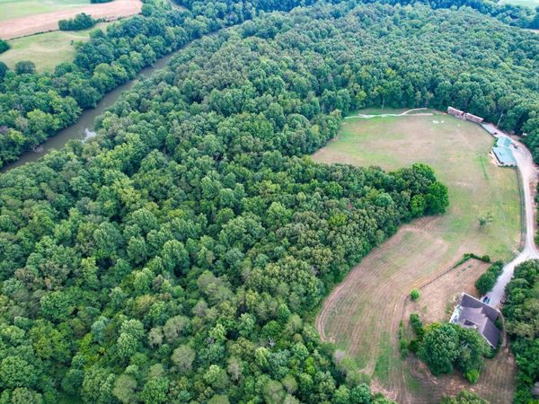 1 Pates Hill, Mosheim, TN 37818