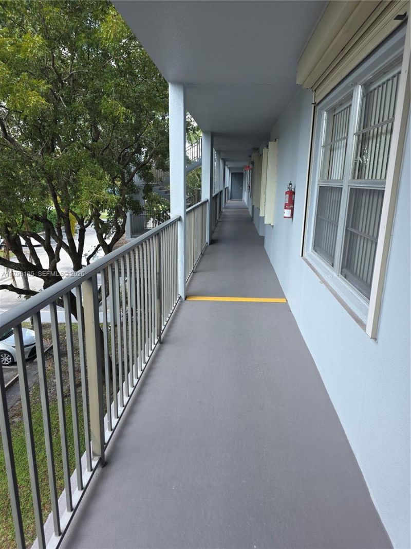 1401 SW 128th Ter, Unit 305H, Pembroke Pines, FL 33027 Photo