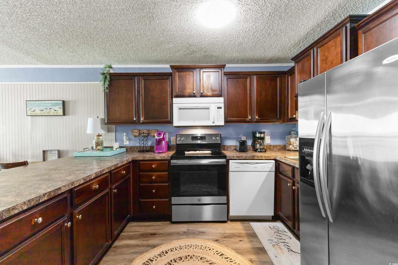 201 76th Ave. N Photo 19