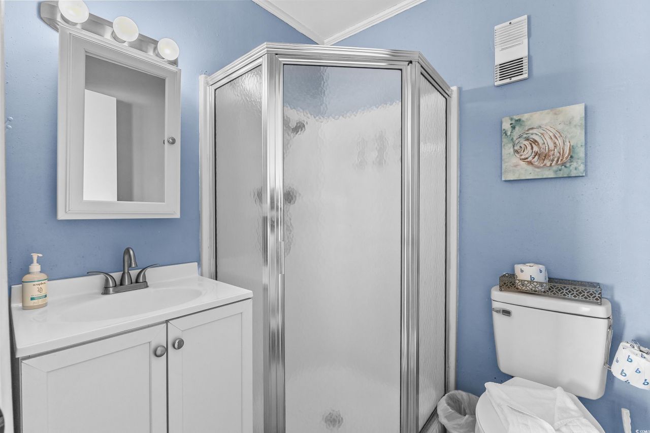 201 76th Ave. N Photo 31