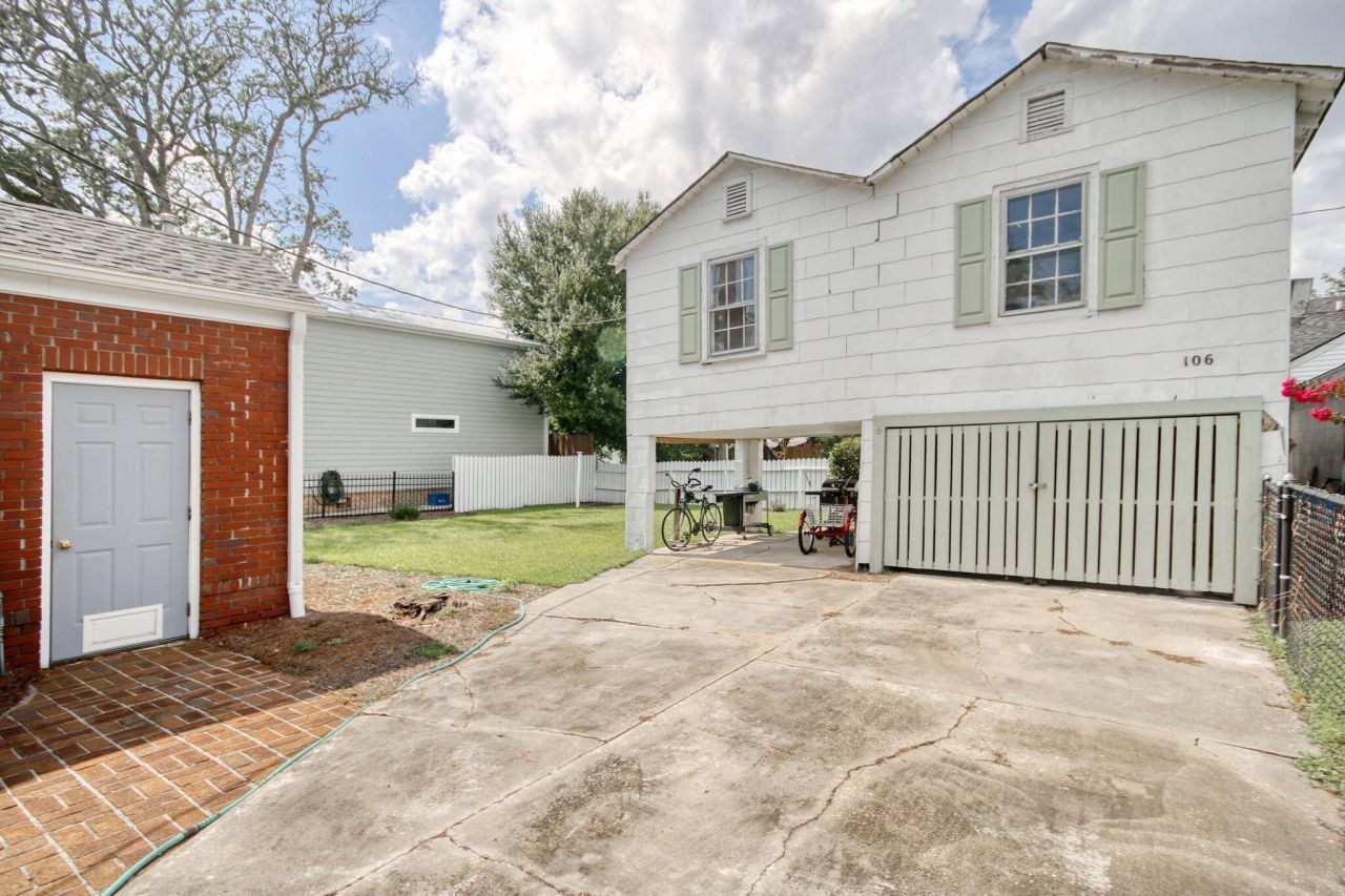 104 East Bay Street Photo 35