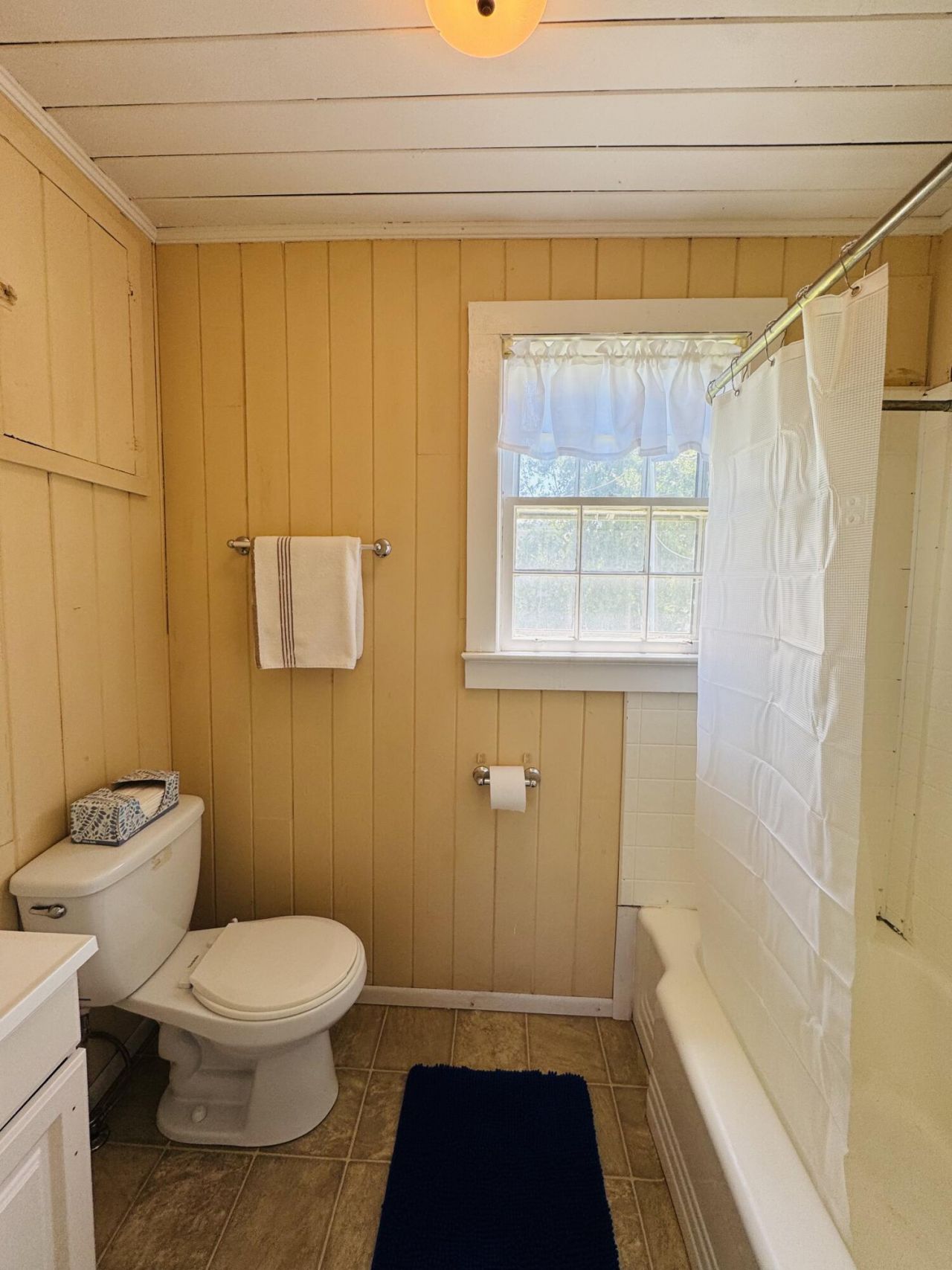 104 East Bay Street Photo 39