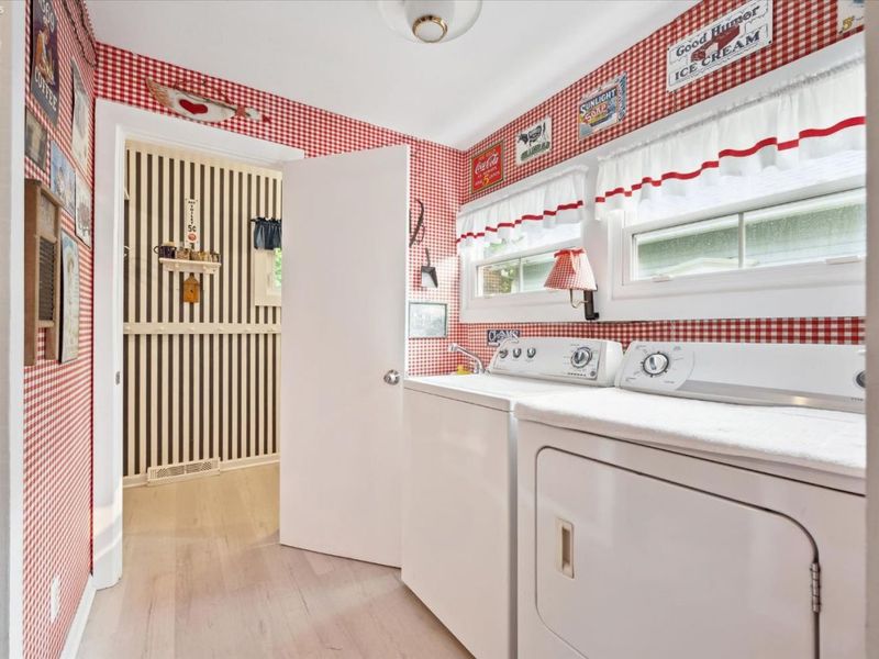 569 Victory Lane, Put in Bay, OH 43456 Photo 19