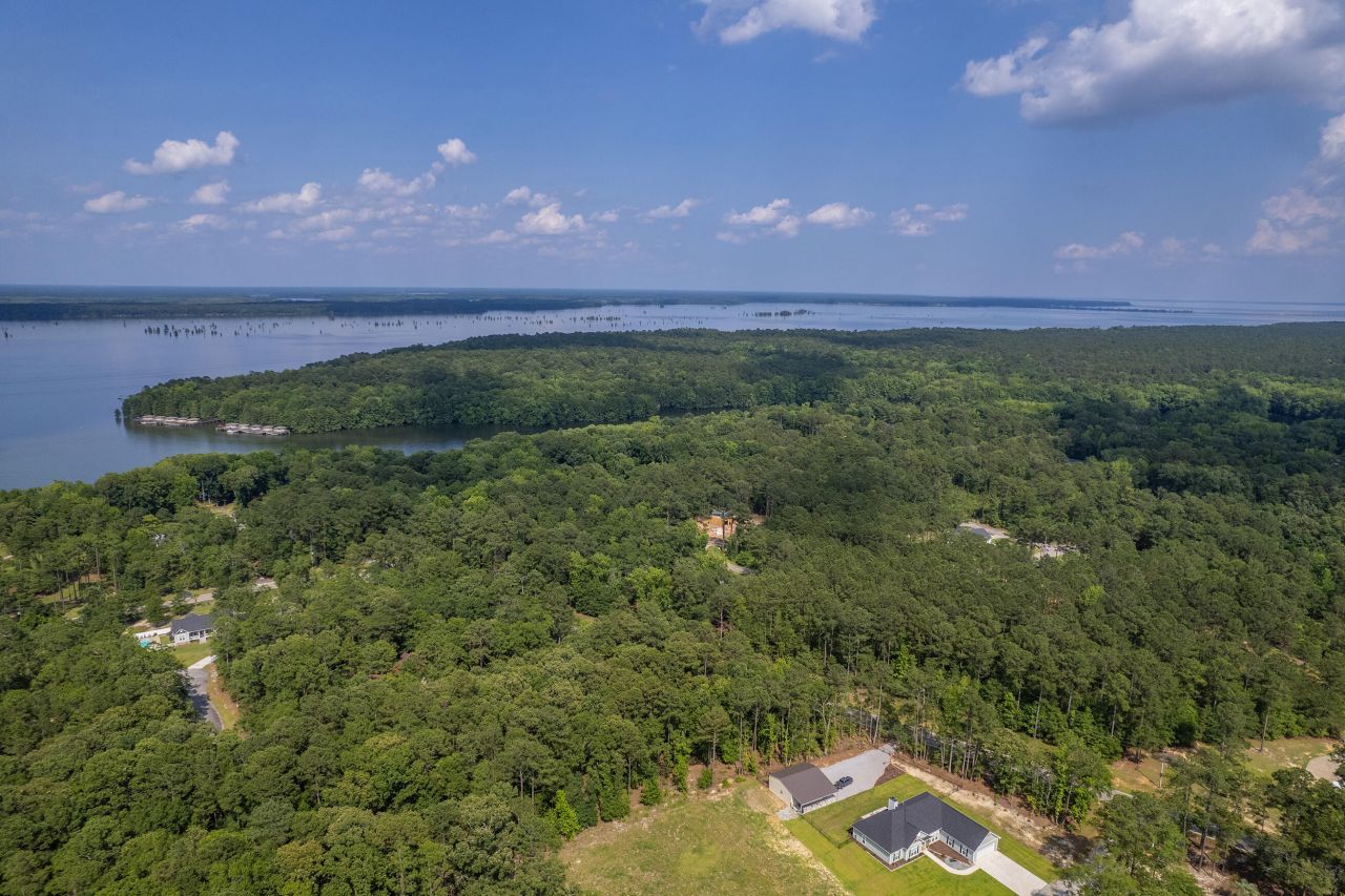 0 Breezewood Court Photo 14