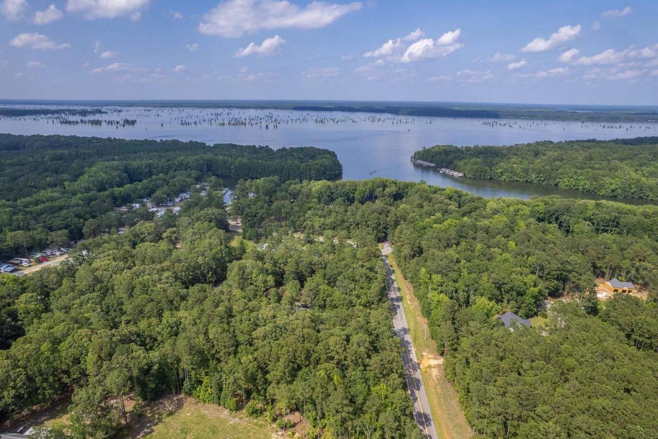 0 Breezewood Court Photo 21