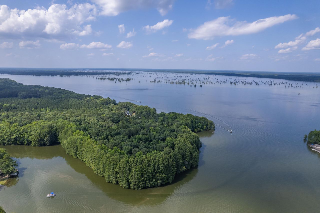 0 Breezewood Court Photo 26