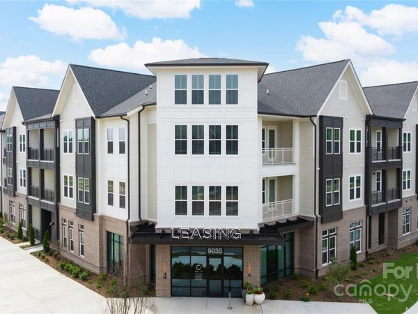 9035 Lindholm Drive, Unit B3, Huntersville, NC 28078