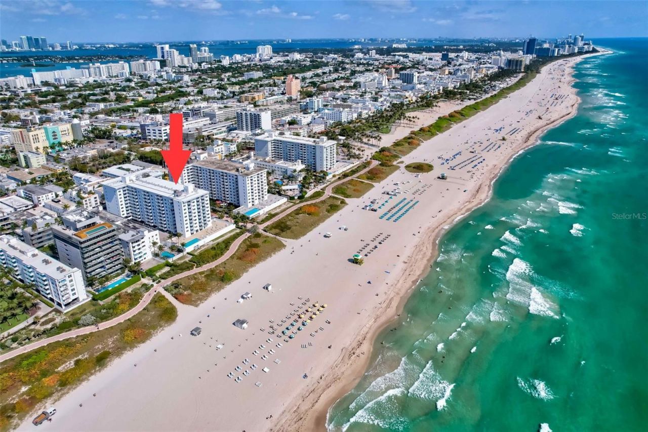 345 Ocean Drive, Unit 305, Miami Beach, FL 33139 Photo