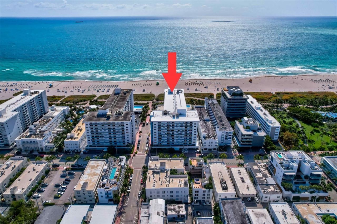 345 Ocean Drive, Unit 305, Miami Beach, FL 33139 Photo