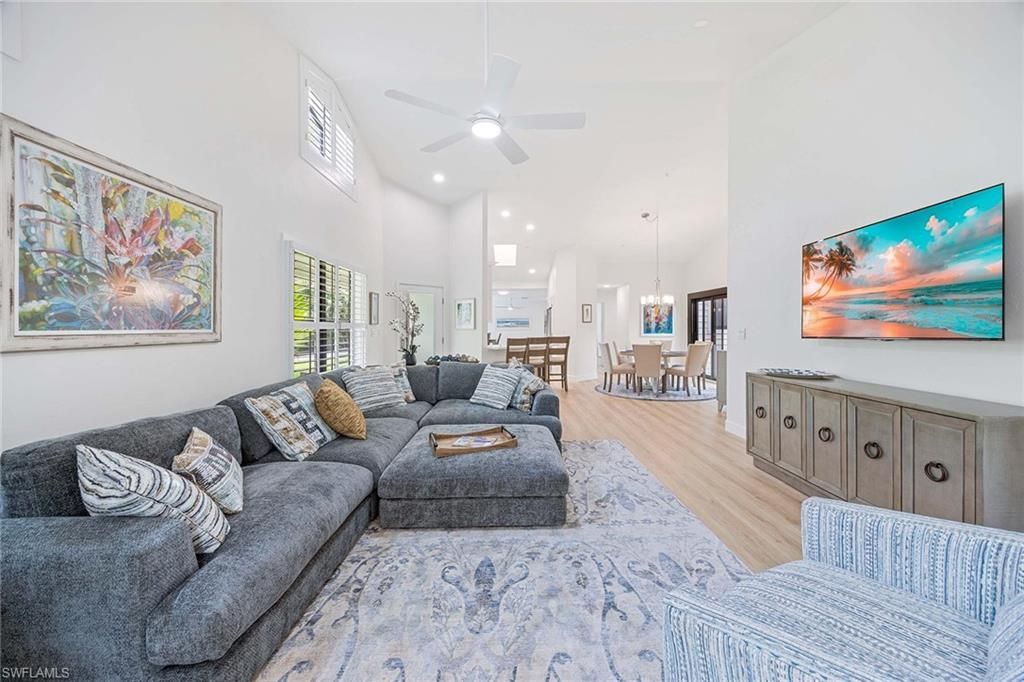 571 Park Shore Dr, Unit G6, Naples, FL 34103 Photo
