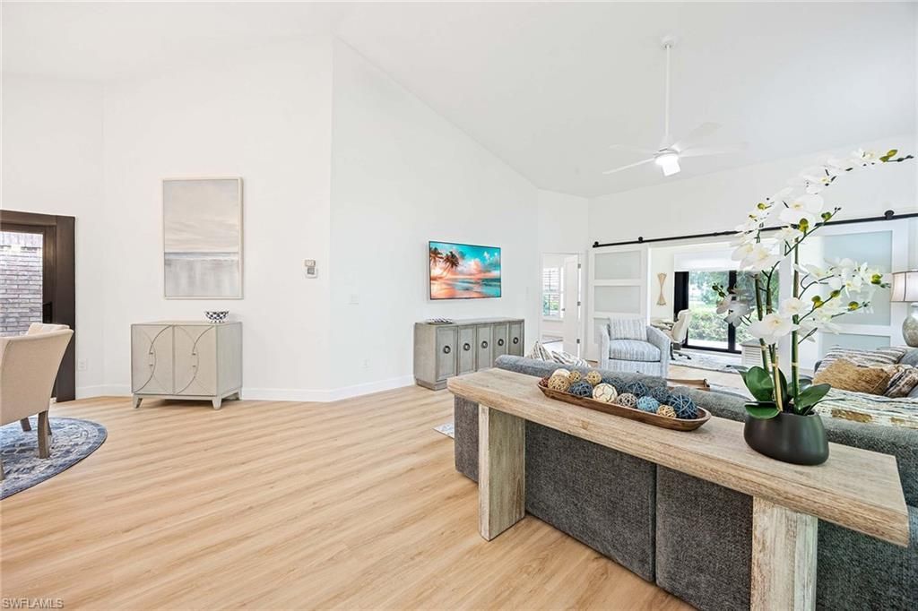 571 Park Shore Dr, Unit G6, Naples, FL 34103 Photo