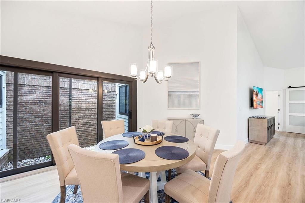 571 Park Shore Dr, Unit G6, Naples, FL 34103 Photo