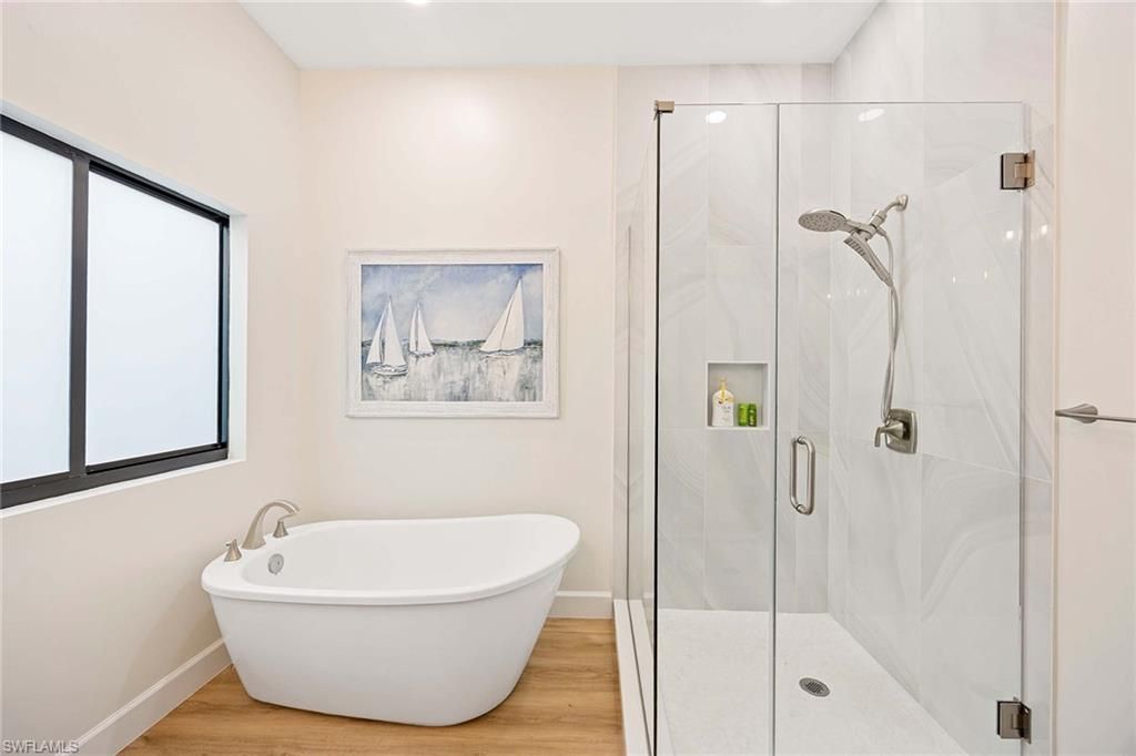 571 Park Shore Dr, Unit G6, Naples, FL 34103 Photo