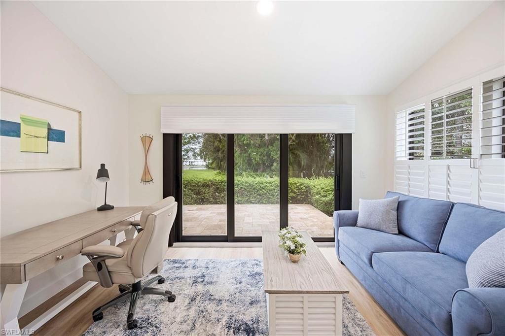 571 Park Shore Dr, Unit G6, Naples, FL 34103 Photo