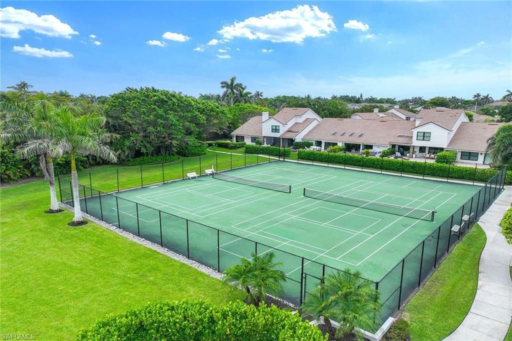 571 Park Shore Dr, Unit G6, Naples, FL 34103 Photo
