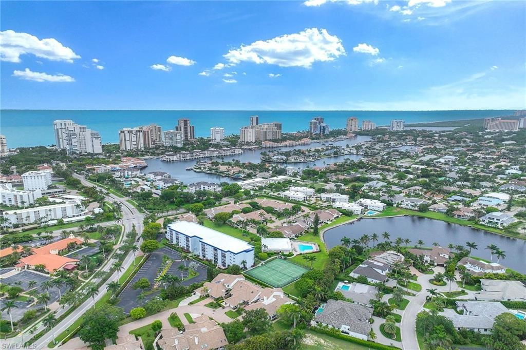571 Park Shore Dr, Unit G6, Naples, FL 34103 Photo