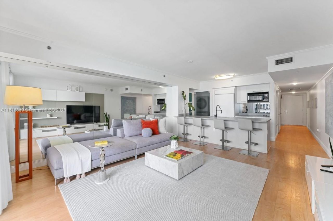 1830 S Ocean Dr, Unit 3005, Hallandale Beach, FL 33009 Photo