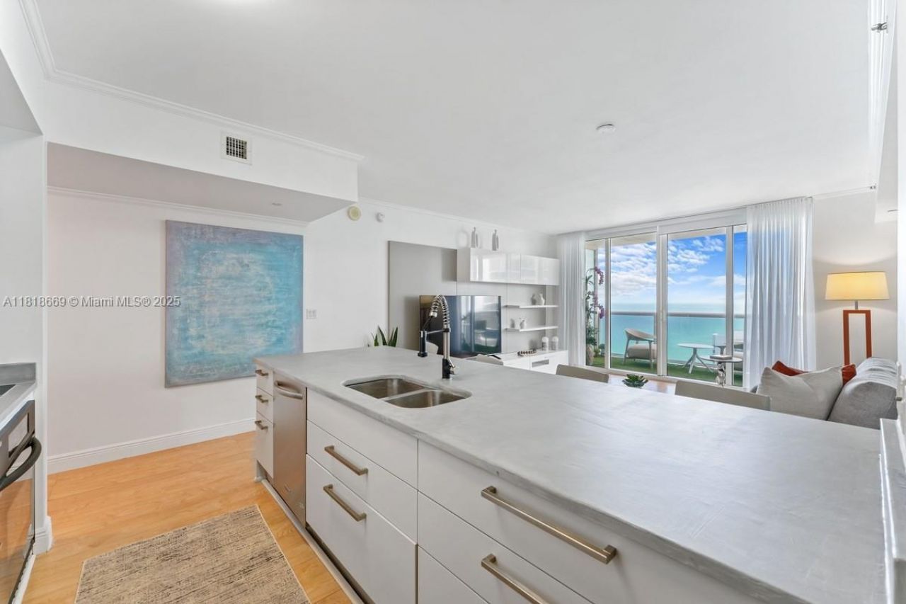 1830 S Ocean Dr, Unit 3005, Hallandale Beach, FL 33009 Photo