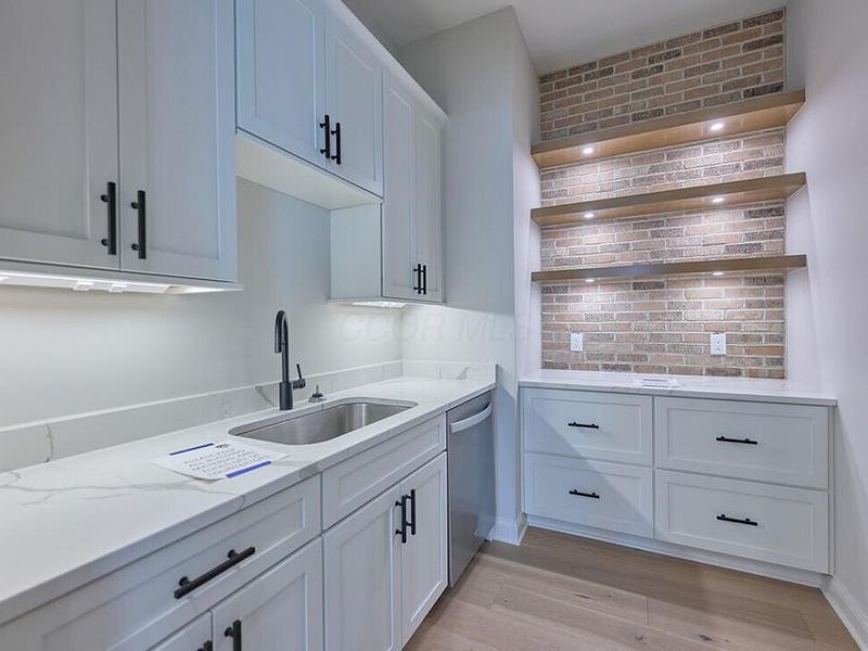 7301 Wood Edge Lane, New Albany, OH 43054 Photo 15