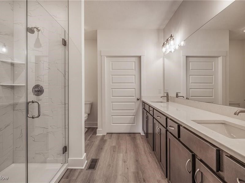 2105 Glenmont Drive, Brunswick, OH 44212 Photo 19